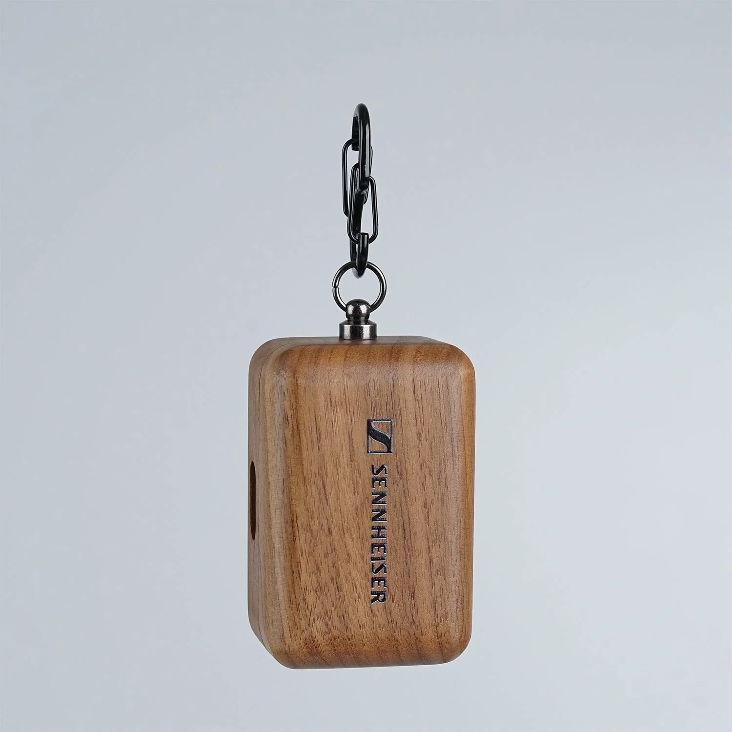 MOMENTUM True Wireless 4 Walnut Case - Image 2