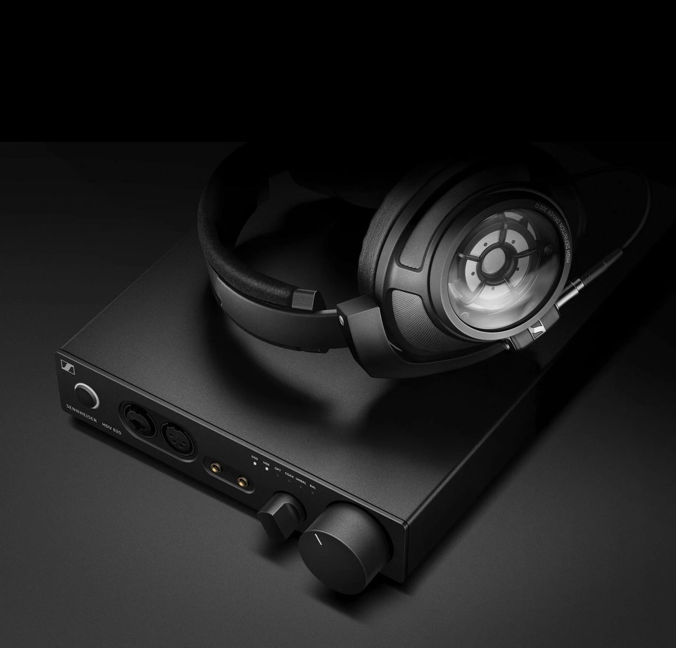 HD 820 & HDV 820 - Image 2