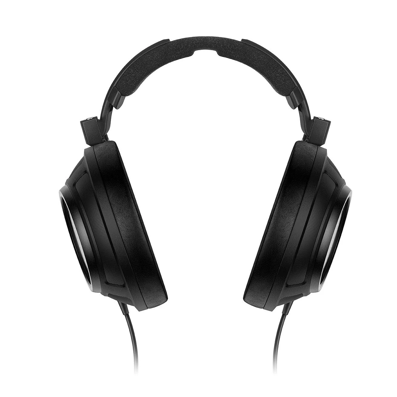 HD 820 - Image 3