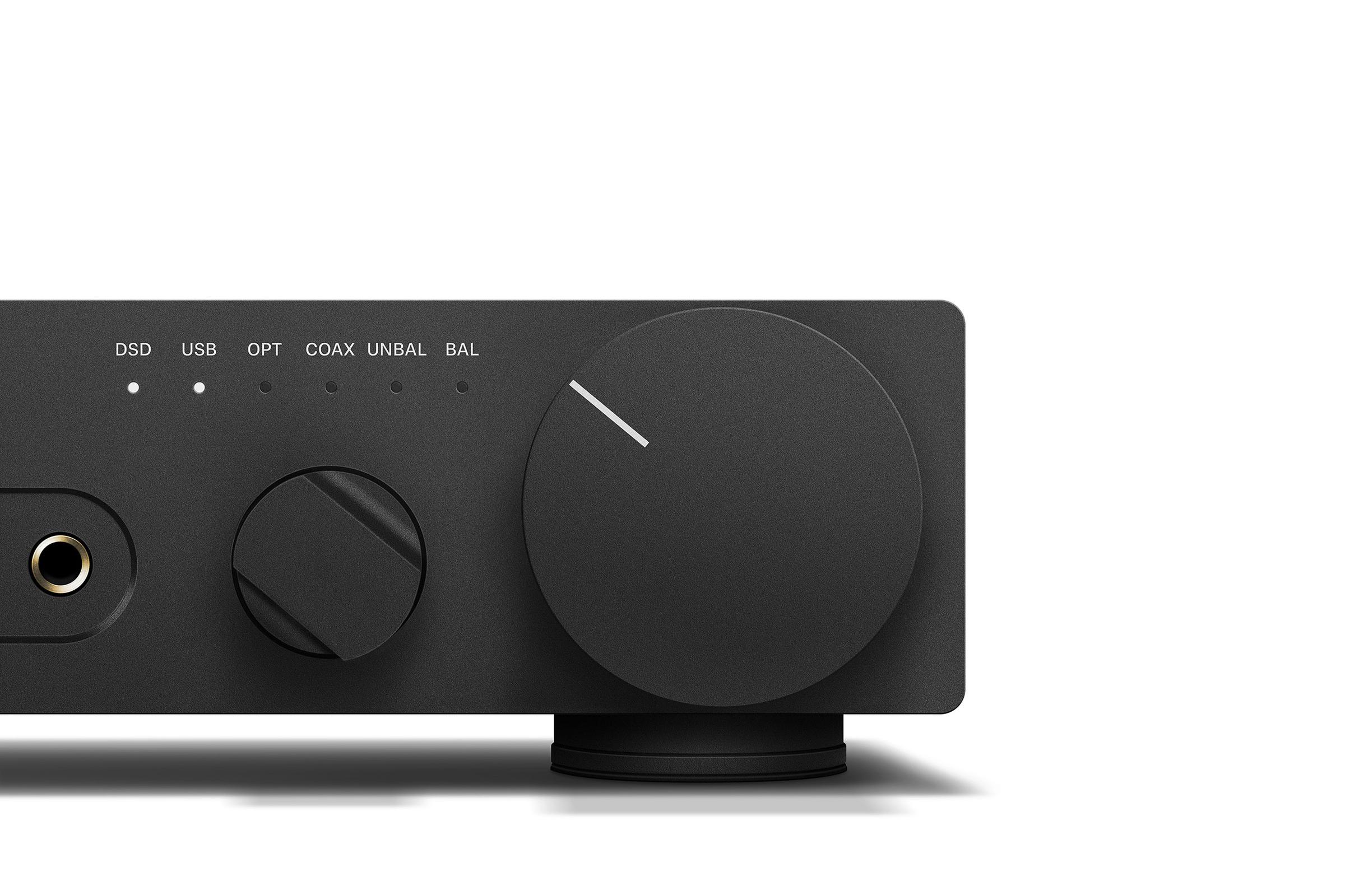 HDV 820 Amplifier - Image 4