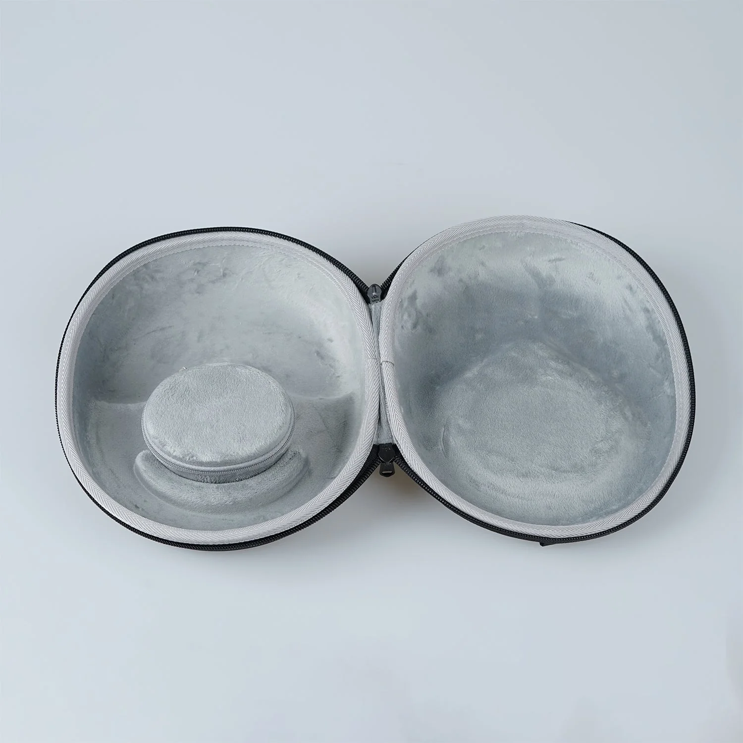 SENNHESIER Headphone Case Circle - Image 2